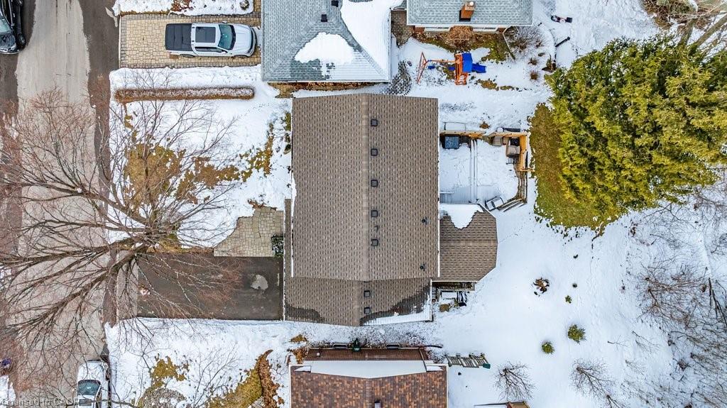 19 Chateau Court Property Photo 41