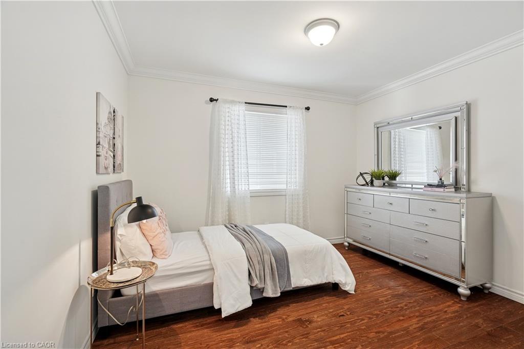 132 Coker Crescent Property Photo 24