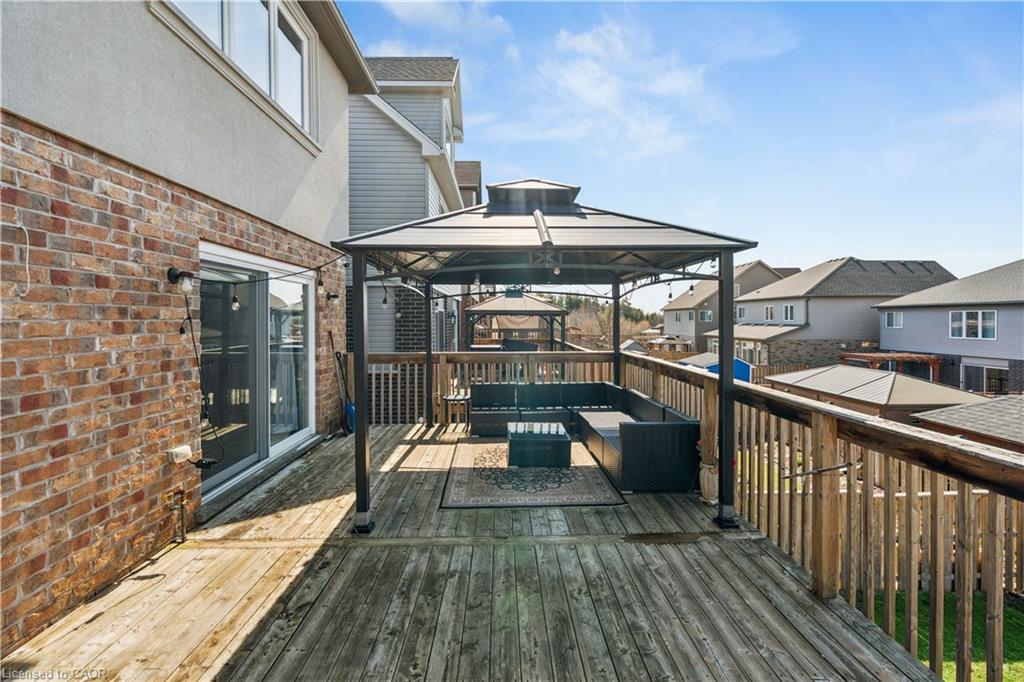 132 Coker Crescent Property Photo 36