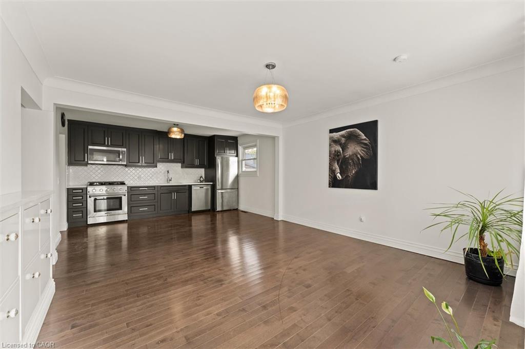 85 Riverview Avenue Property Photo 5