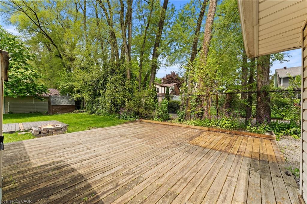 85 Riverview Avenue Property Photo 22