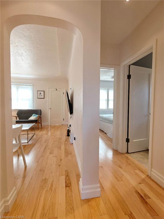 18 Dunbar Road S Property Photo 11