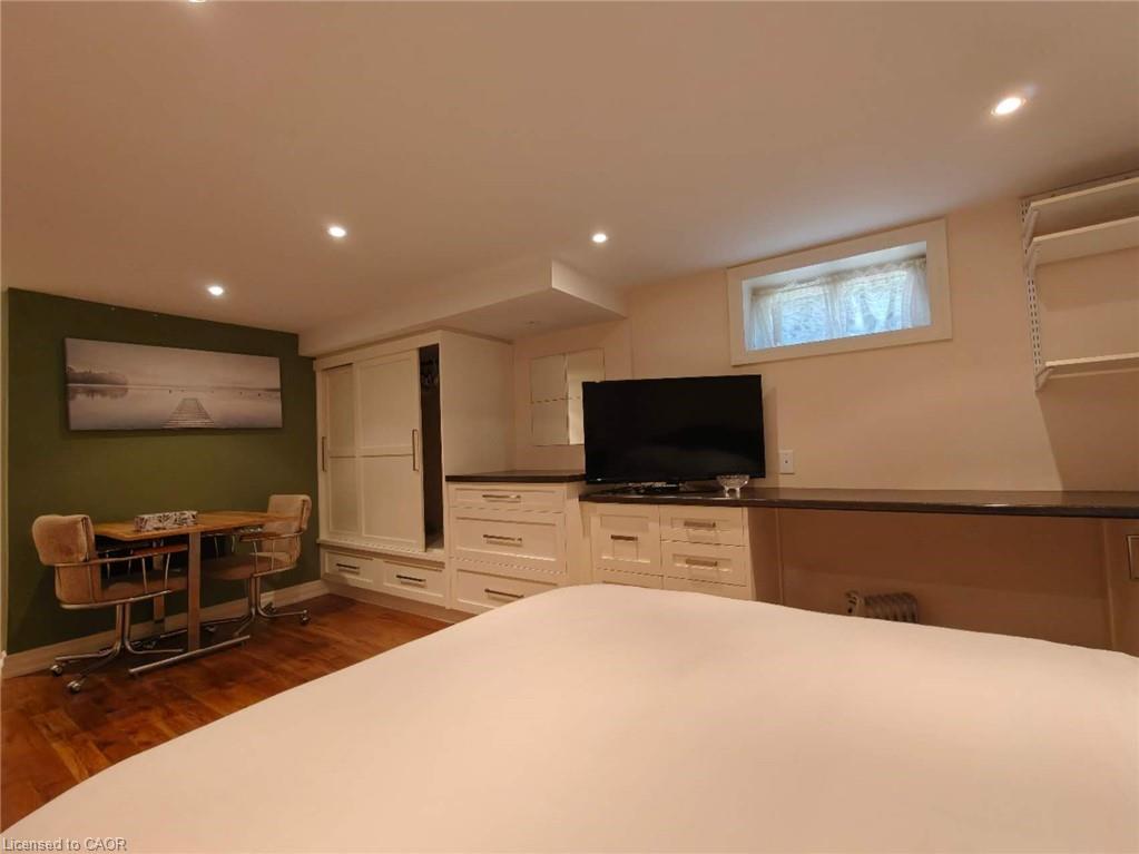 18 Dunbar Road S Property Photo 20