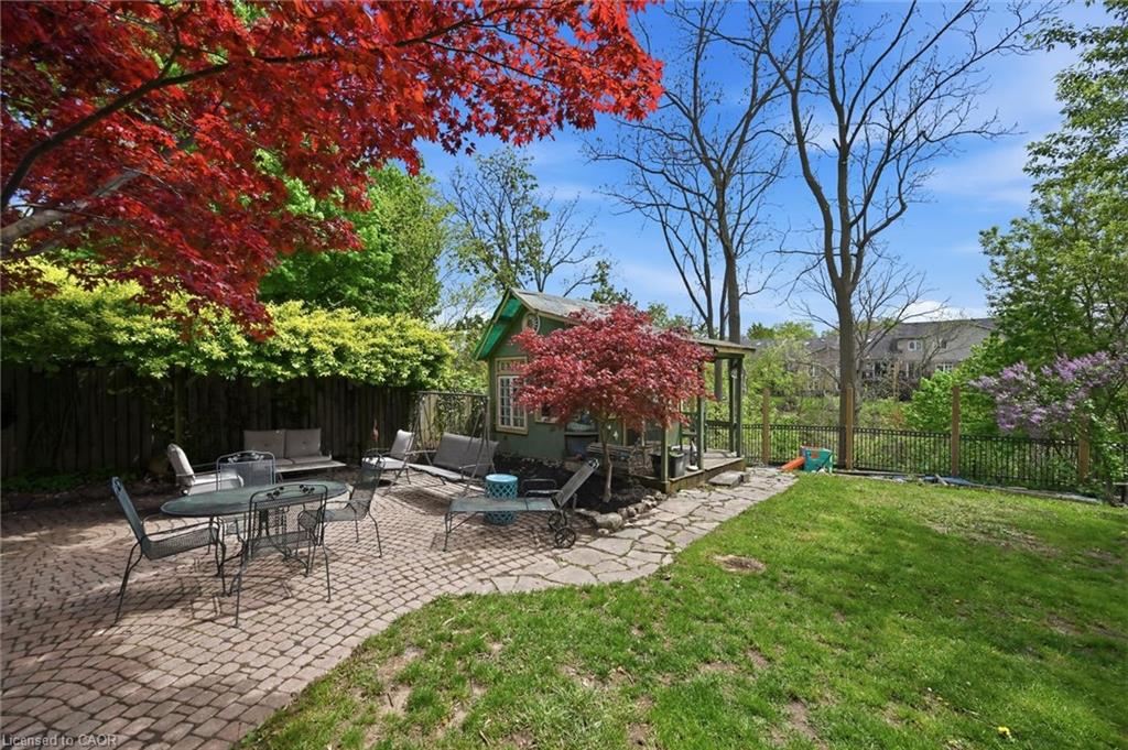 392 Queenston Street Property Photo 33