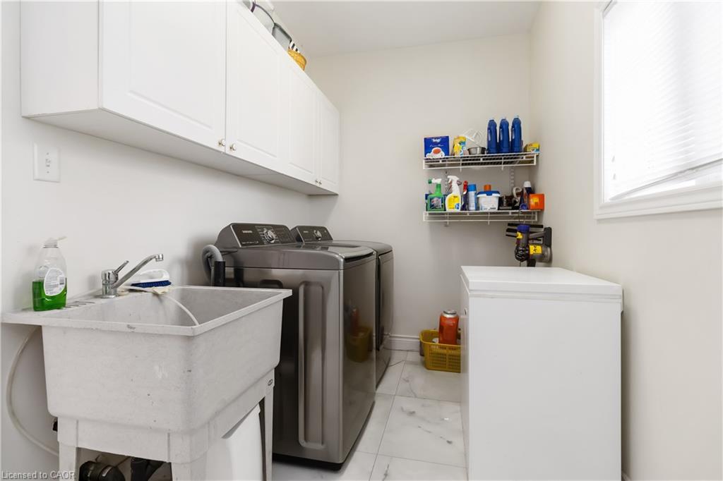 1401 Tamworth Court Property Photo 36