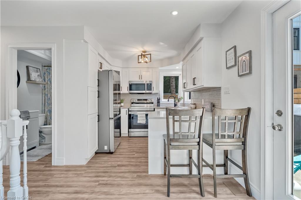 168 Carlton Street Property Photo 13