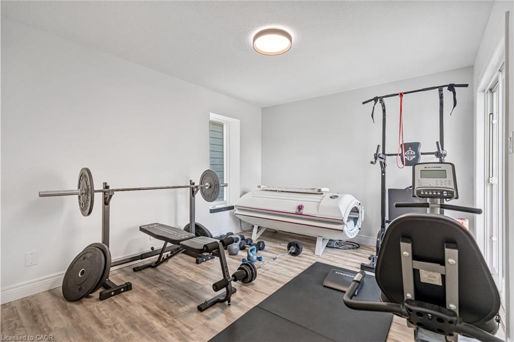 168 Carlton Street Property Photo 16