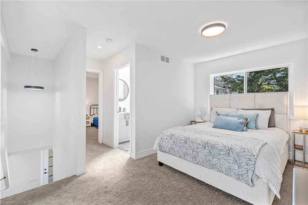 168 Carlton Street Property Photo 18