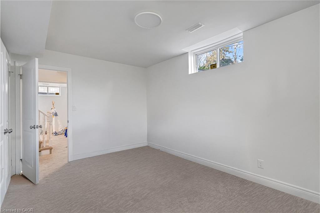 168 Carlton Street Property Photo 26