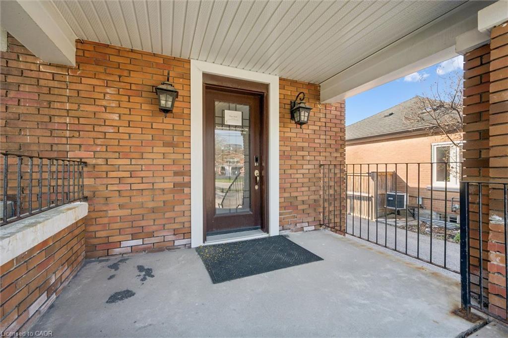 67 Bridgeport Road E Property Photo 3
