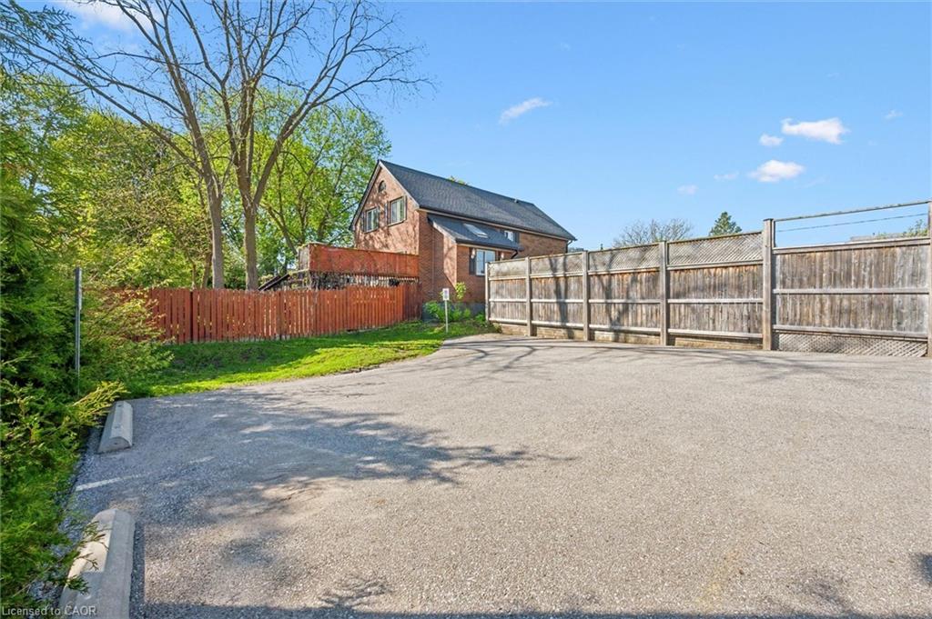 67 Bridgeport Road E Property Photo 30