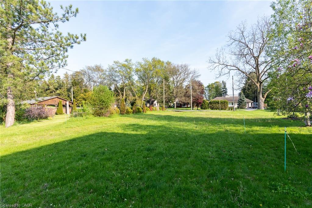 138 Riverbank Drive Property Photo 8