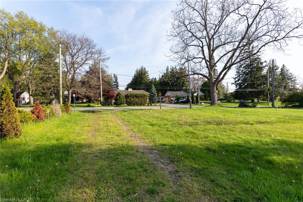 138 Riverbank Drive Property Photo 12
