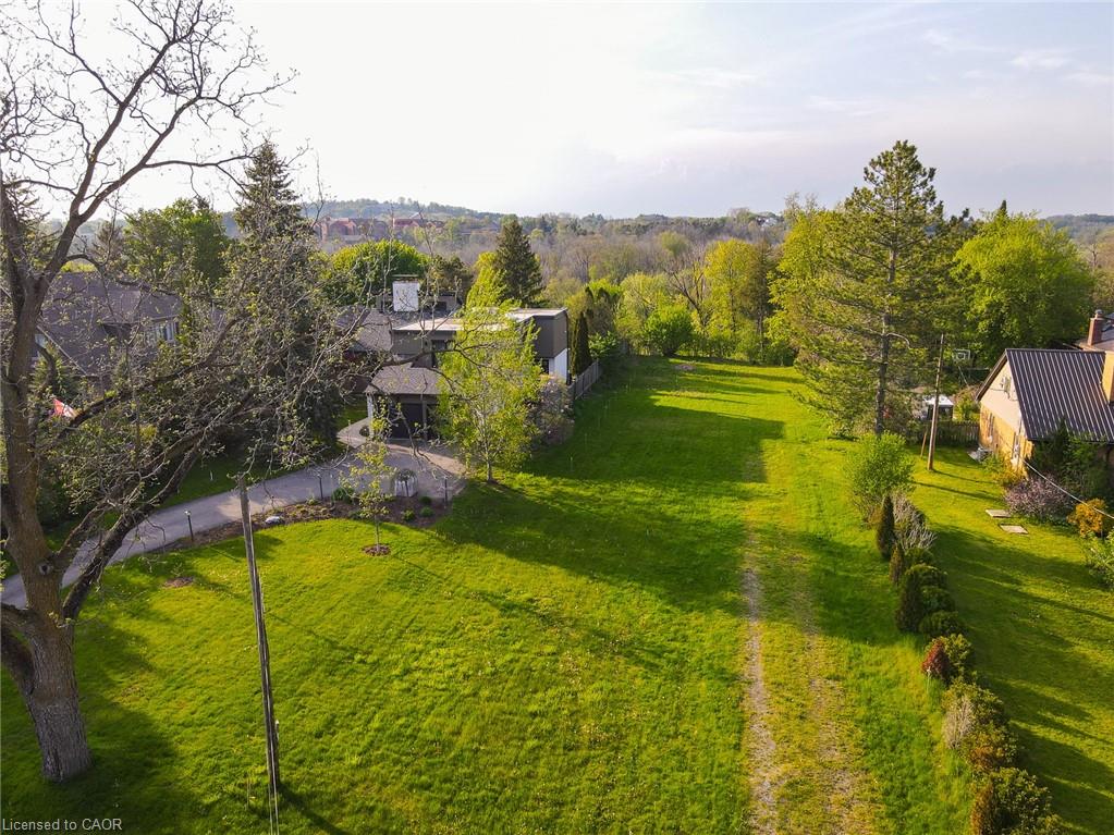 138 Riverbank Drive Property Photo 39