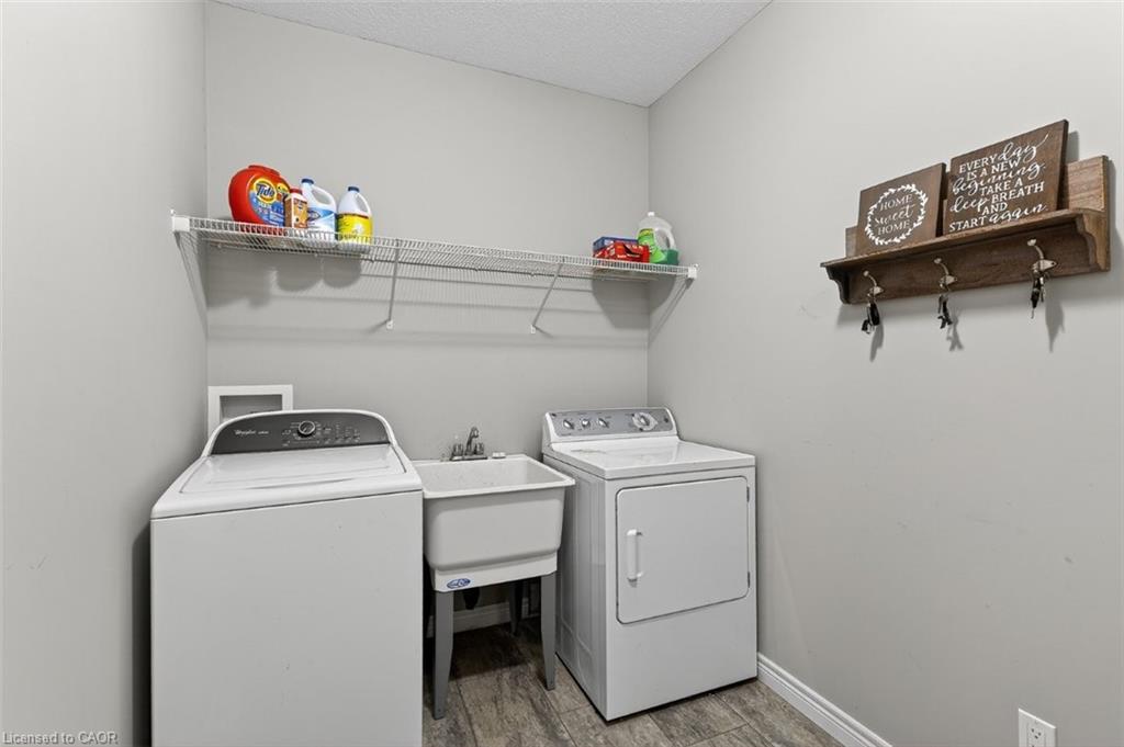 301 Boyd Boulevard Property Photo 24