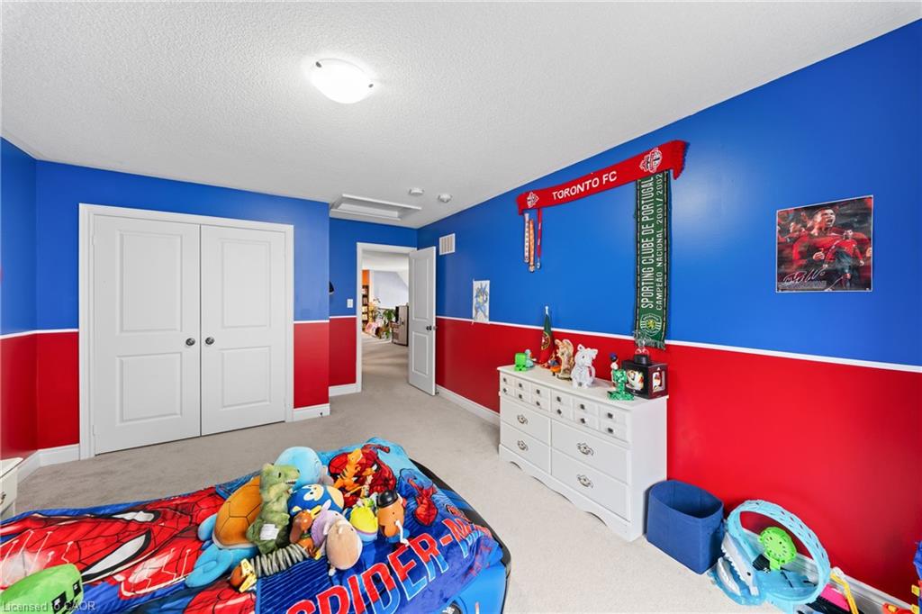 55 Meek Avenue Property Photo 37