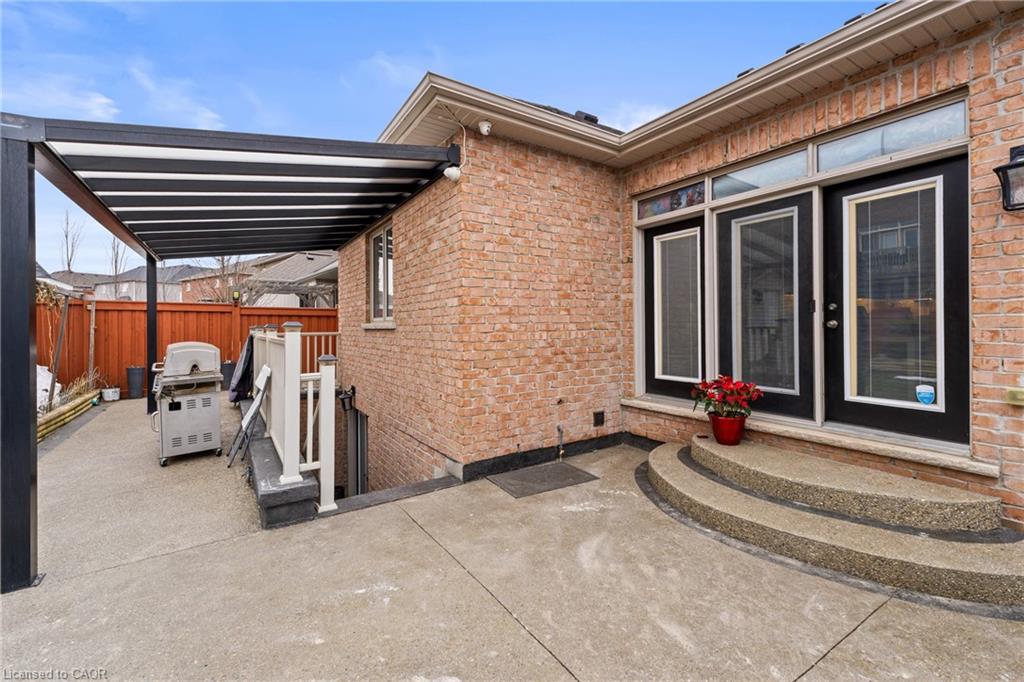 55 Meek Avenue Property Photo 48