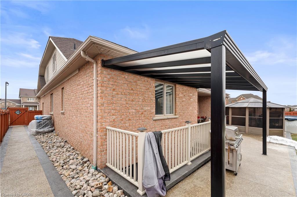 55 Meek Avenue Property Photo 49