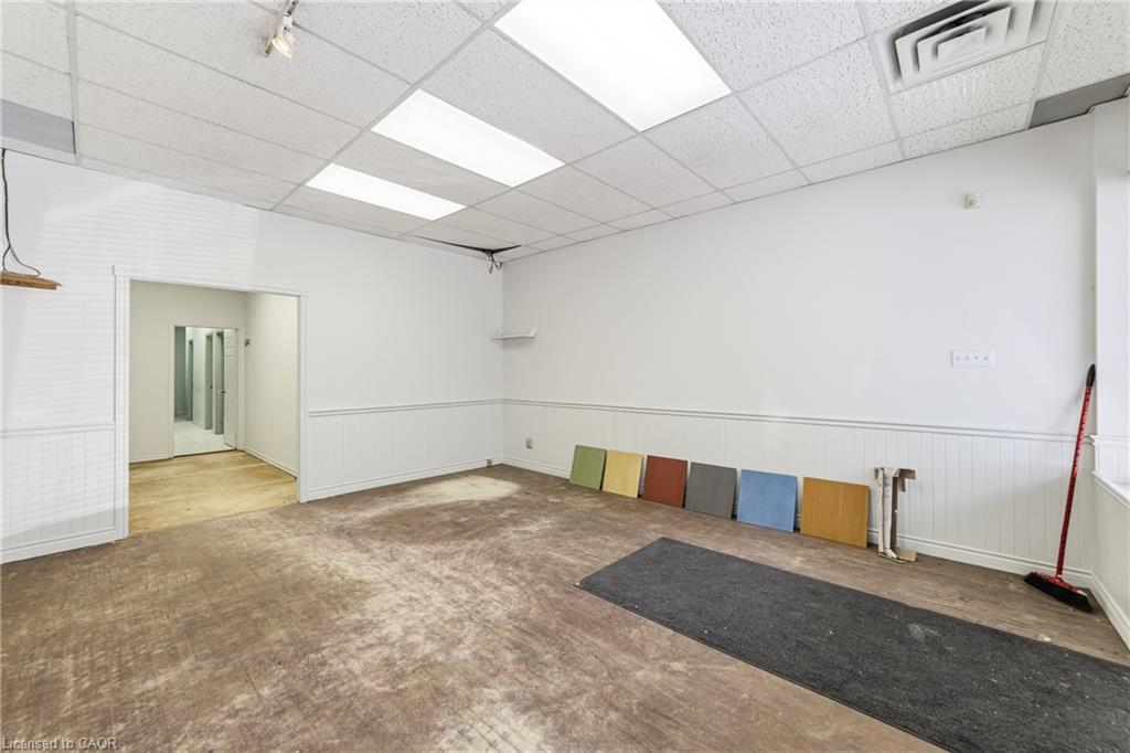 4136 Dundas Street W Property Photo 3