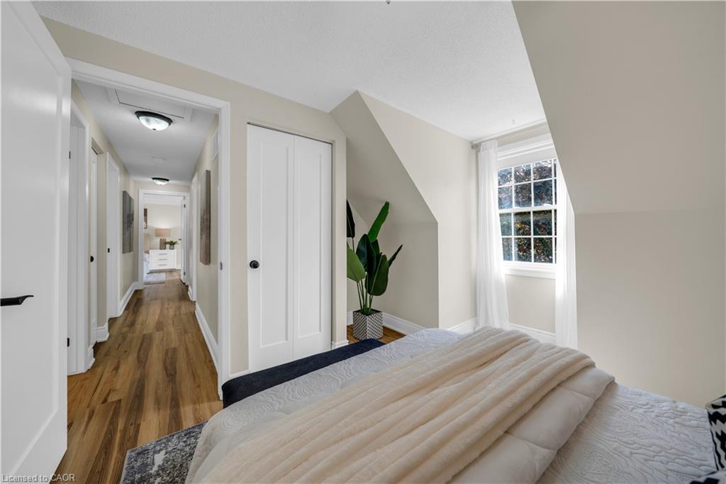 26 Peachtree Crescent Property Photo 28