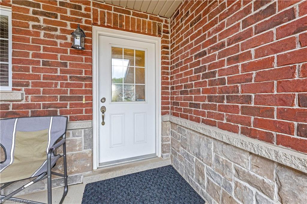 447 Sales Drive Property Photo 5