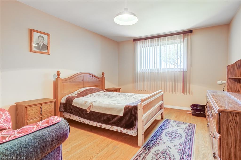 186 Adeline Avenue Property Photo 21