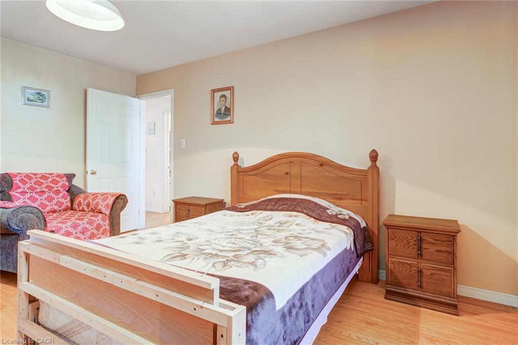 186 Adeline Avenue Property Photo 22