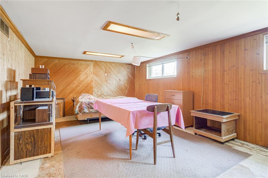 186 Adeline Avenue Property Photo 35