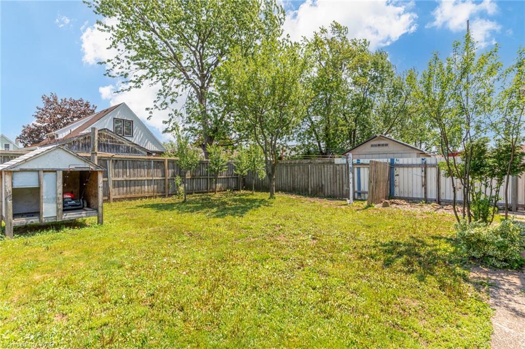 186 Adeline Avenue Property Photo 47