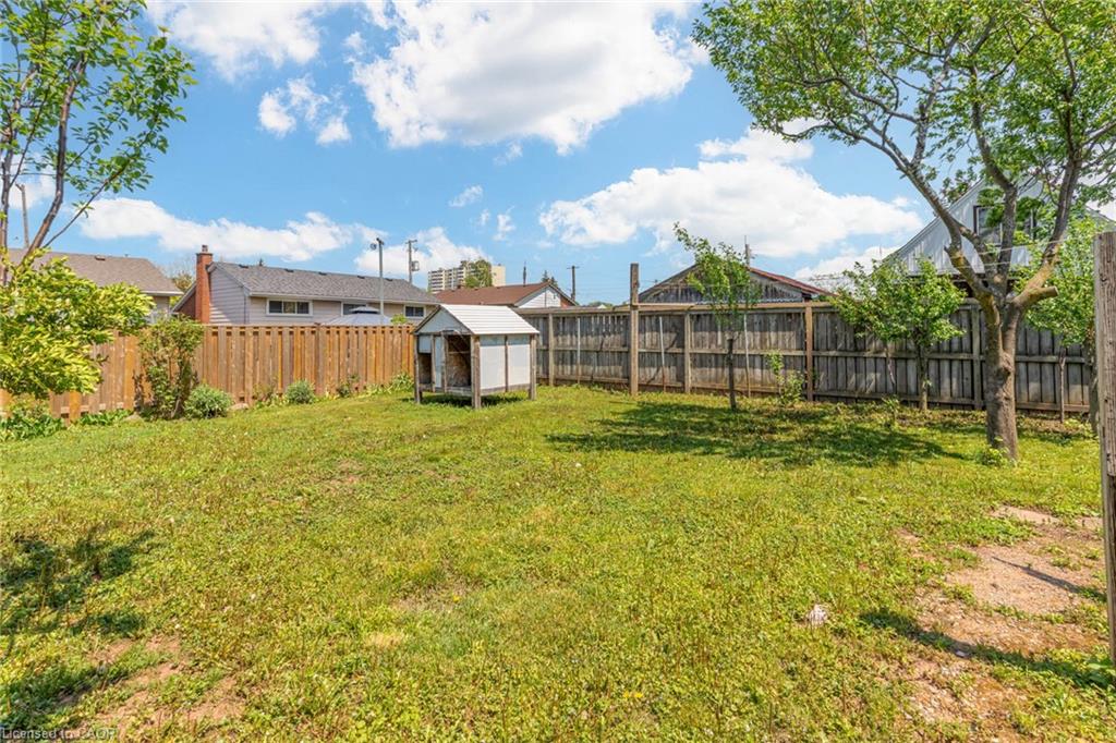 186 Adeline Avenue Property Photo 48