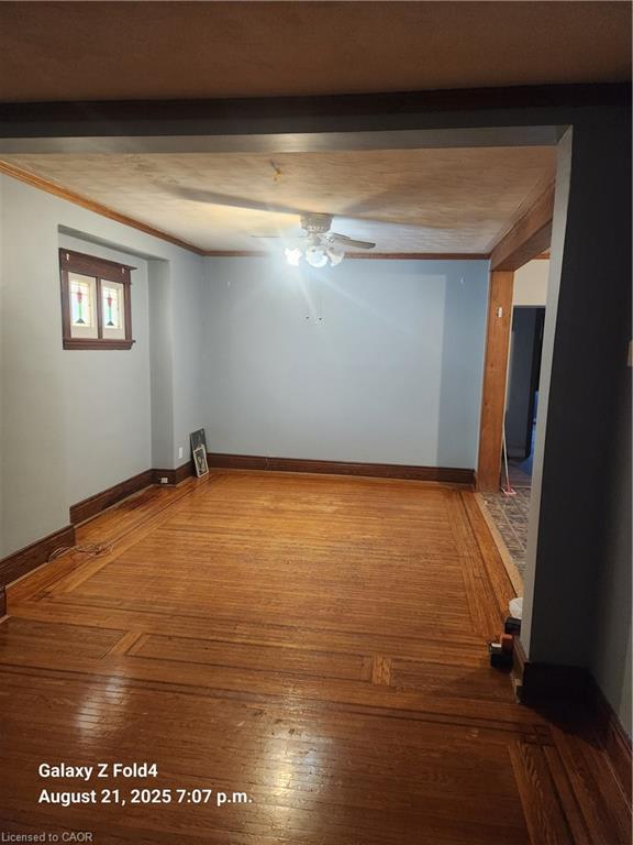 1-18 Huxley Avenue S Property Photo 4