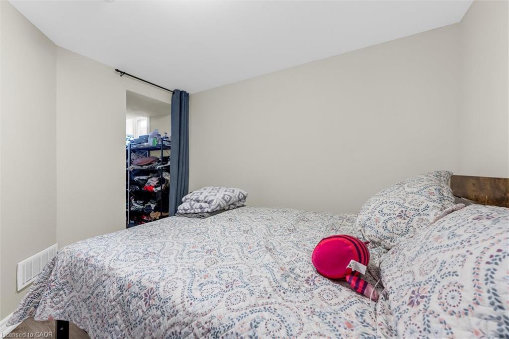 46 Beaconsfield Drive Property Photo 10
