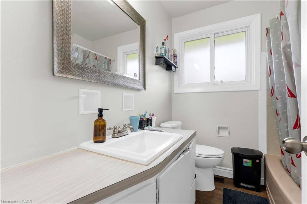 46 Beaconsfield Drive Property Photo 24