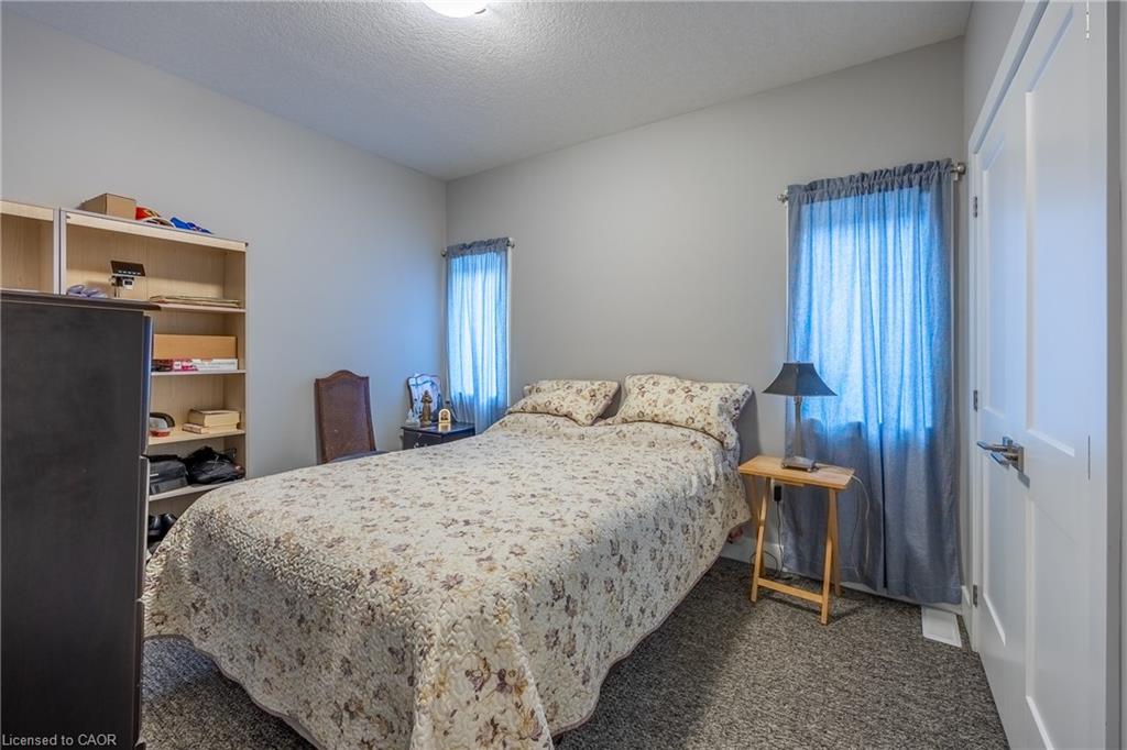 9 Pursel Street Property Photo 16