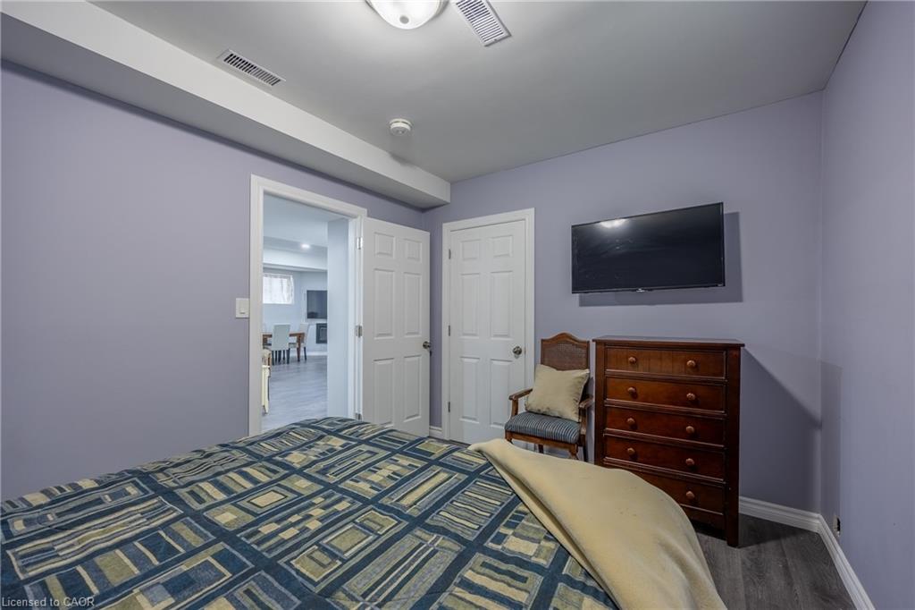 9 Pursel Street Property Photo 27