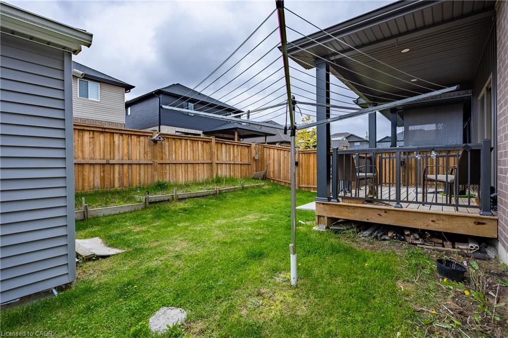 9 Pursel Street Property Photo 32