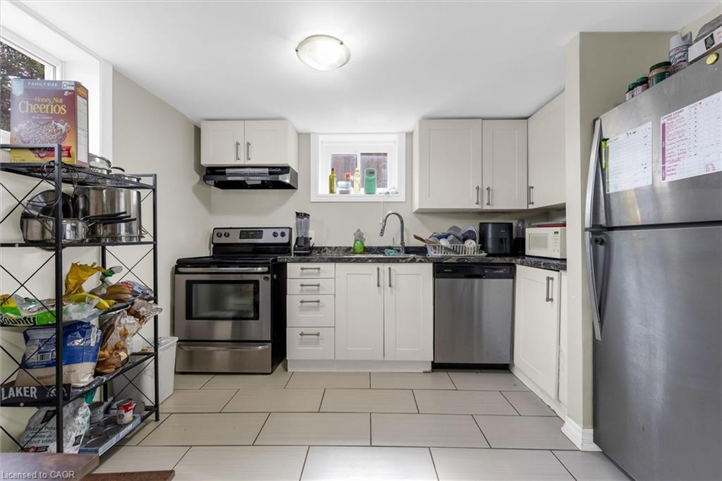46 Beaconsfield Drive Property Photo 2