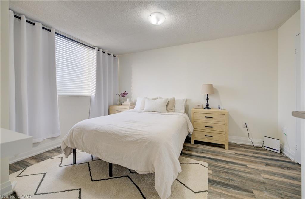 2013-3590 Kaneff Crescent Property Photo 25