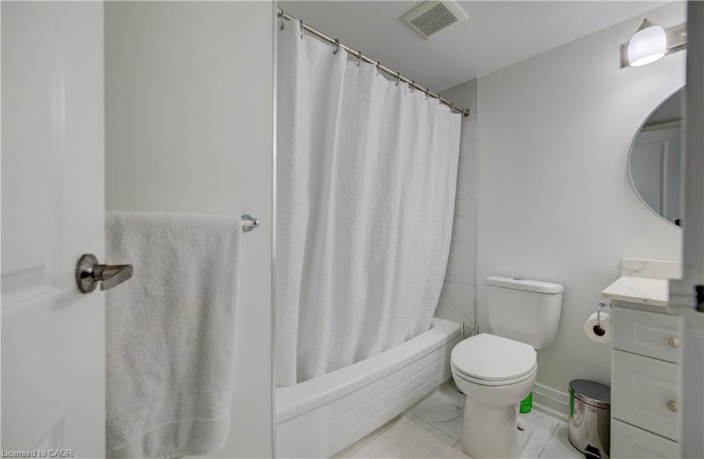 2013-3590 Kaneff Crescent Property Photo 28