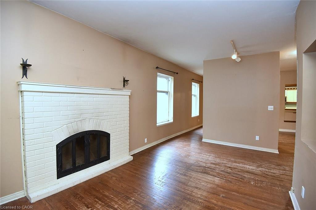 128 Hess Street S Property Photo 11