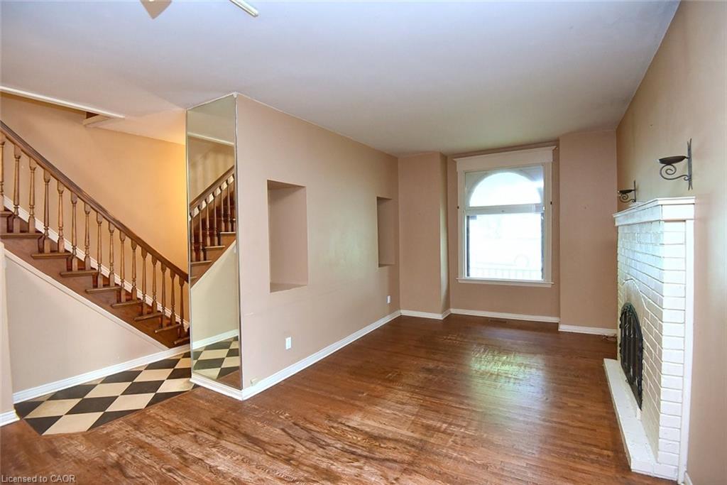 128 Hess Street S Property Photo 12