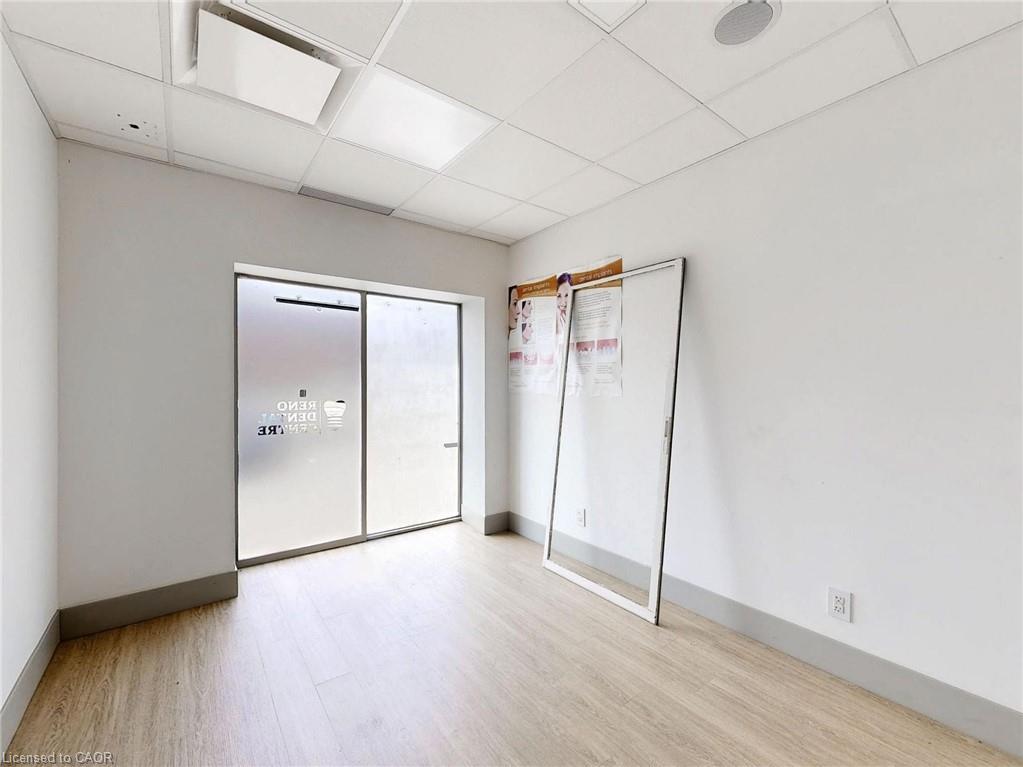 612 Upper James Street Property Photo 14