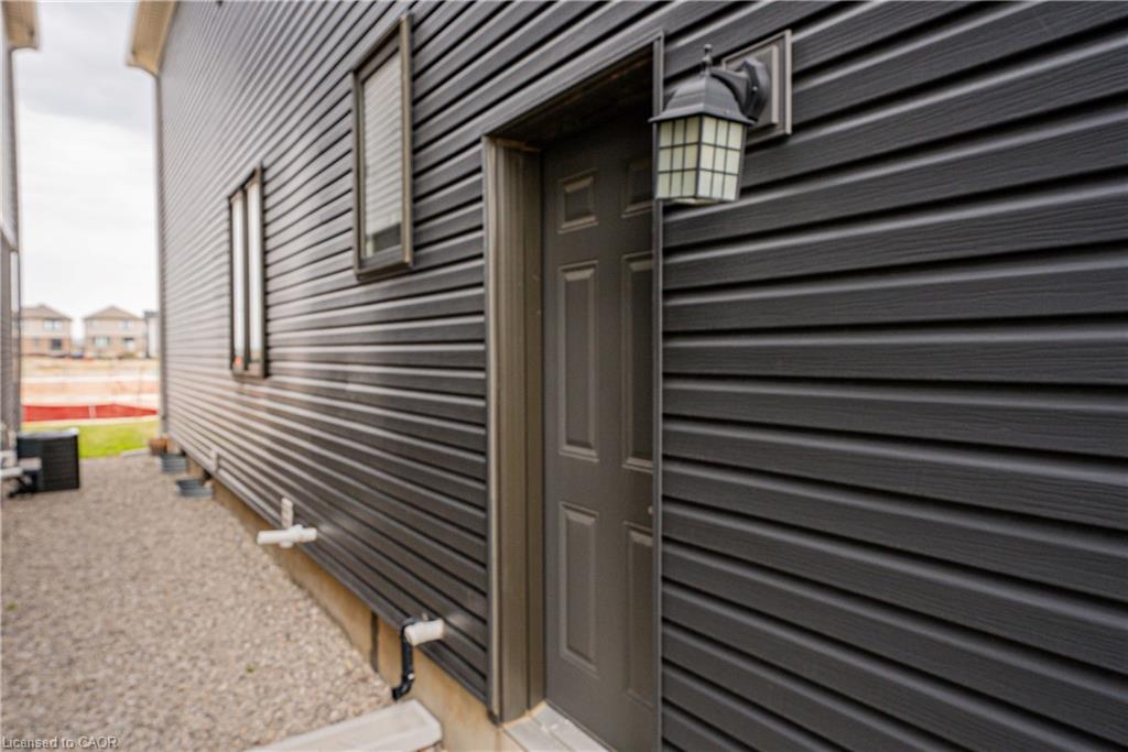 22 Oaktree Drive Property Photo 41