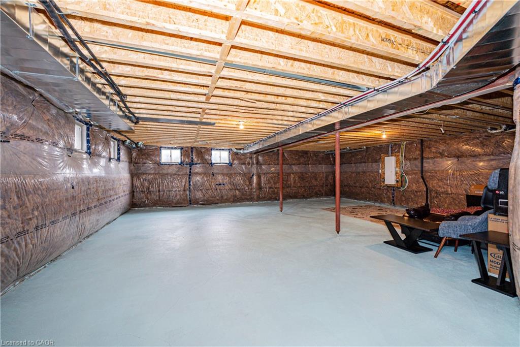 22 Oaktree Drive Property Photo 43