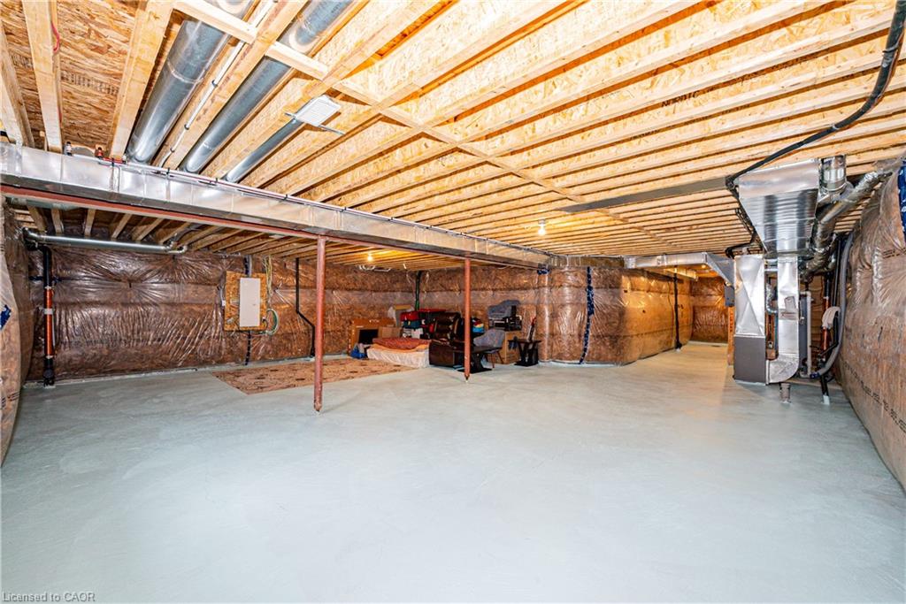 22 Oaktree Drive Property Photo 45