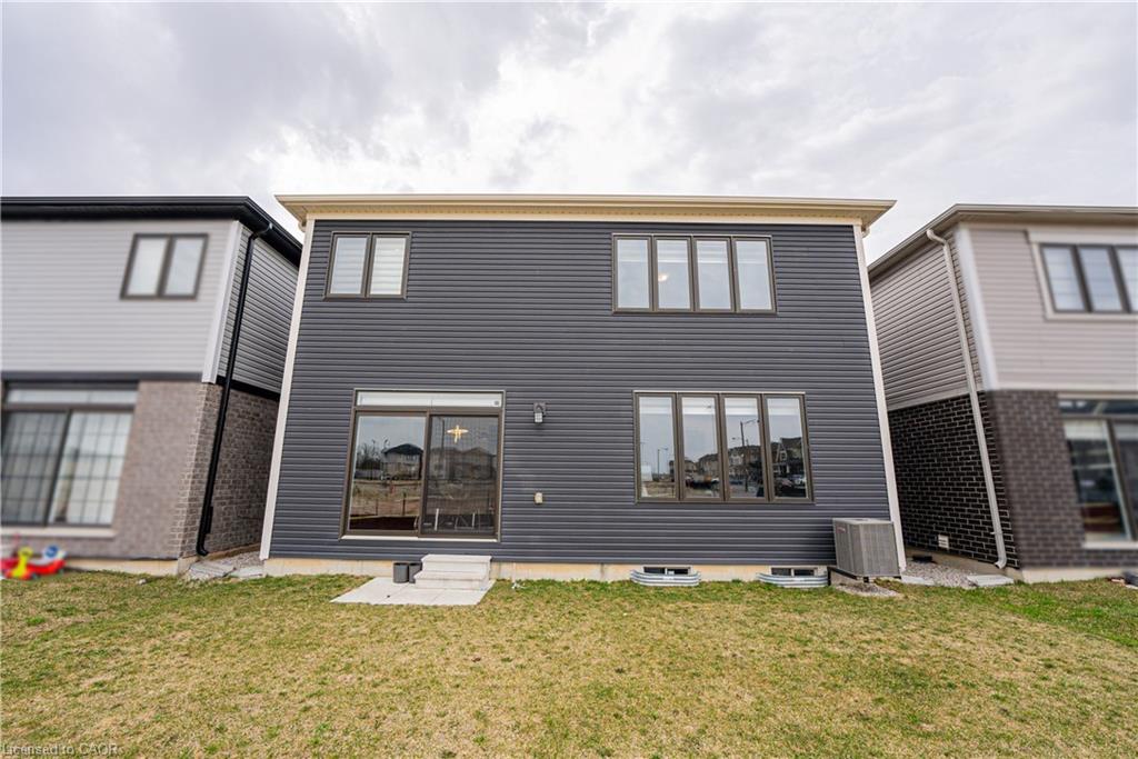 22 Oaktree Drive Property Photo 47