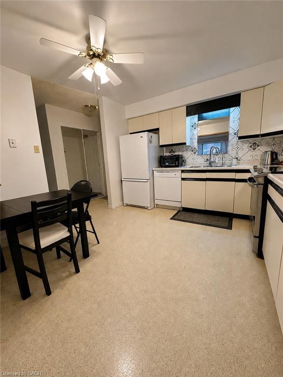 210-440 Durham Street Property Photo 11