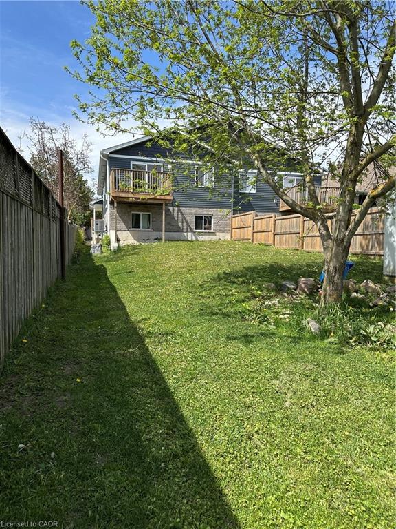 320 Nelson Street N Property Photo 21