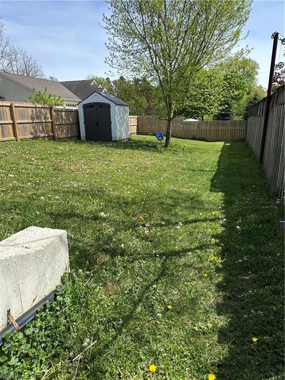 320 Nelson Street N Property Photo 22