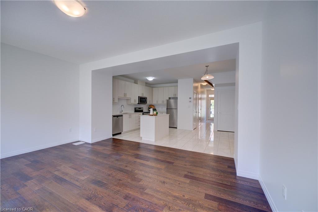 23-30 Times Square Boulevard Property Photo 22
